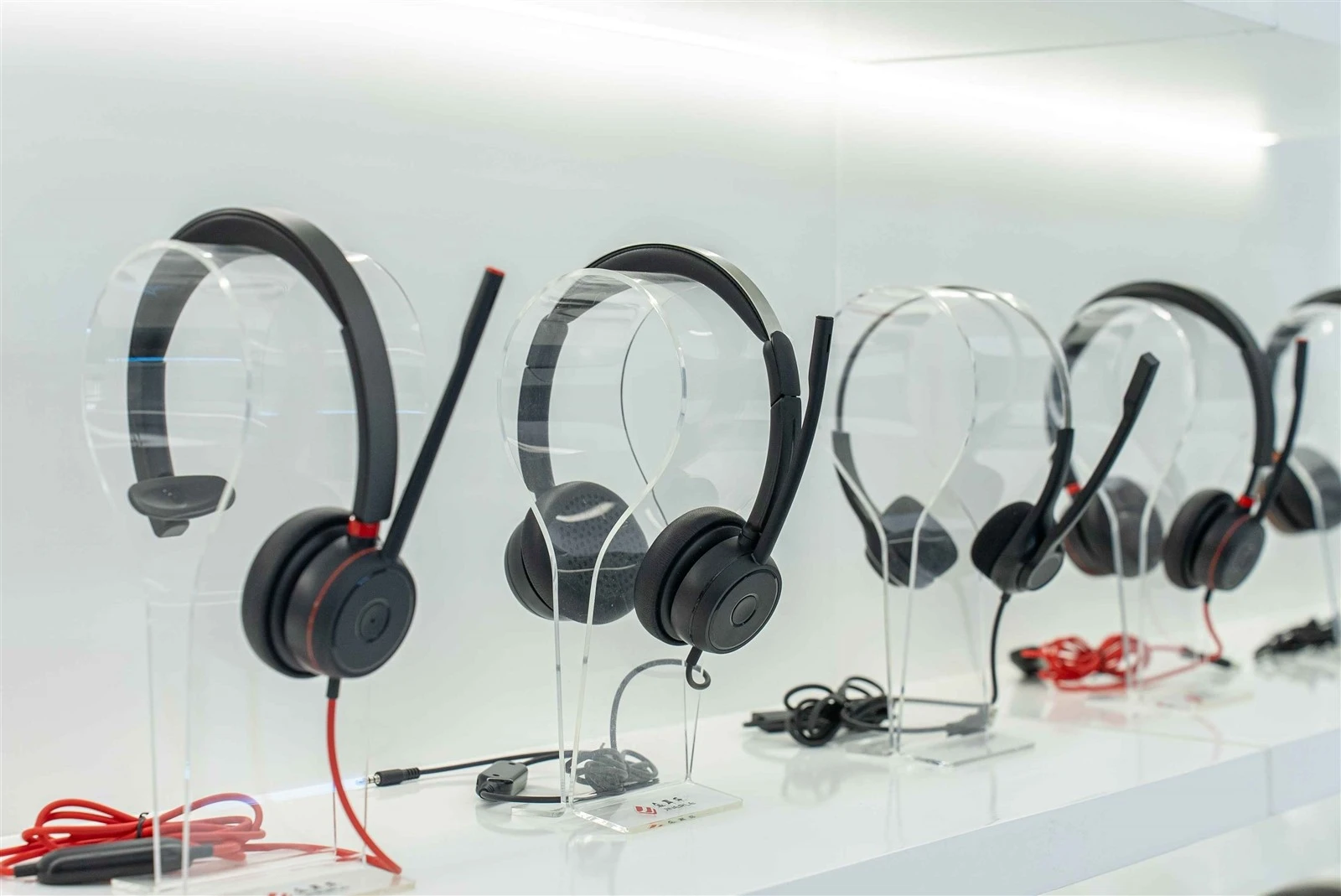 boxin uc headset.jpg boxin uc headset.jpg